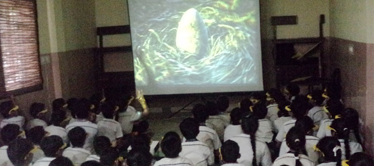 Students enjoying the 3D-show